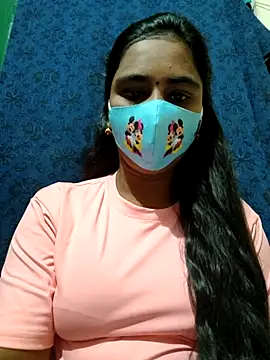 Snapshot of mini-queen chatting on September 26, 2:24 pm mini-queen online show from September 26, 2:24 pm