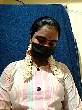 mini-queen online show from April 16, 5:57 pm