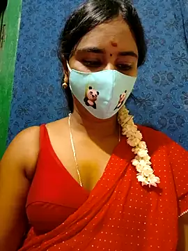 Snapshot of mini-queen chatting on September 14, 11:43 am mini-queen online show from September 14, 11:43 am