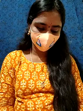 Snapshot of mini-queen chatting on September 29, 10:44 am mini-queen online show from September 29, 10:44 am