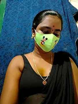 Snapshot of mini-queen chatting on September 13, 6:19 pm mini-queen online show from September 13, 6:19 pm