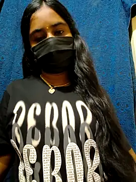 mini-queen online show from April 2, 4:13 pm