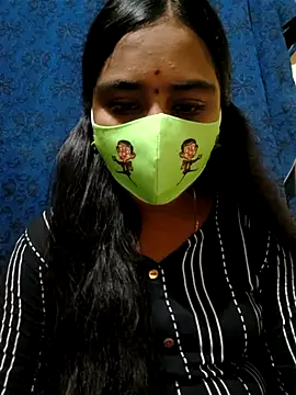 Snapshot of mini-queen chatting on September 27, 1:06 pm mini-queen online show from September 27, 1:06 pm