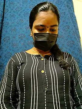 mini-queen online show from March 21, 8:15 am