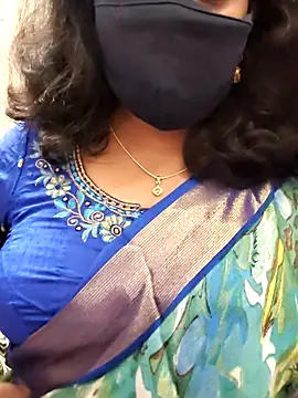 Snapshot of saritha29 chatting on September 30, 4:57 pm saritha29 online show from September 30, 4:57 pm