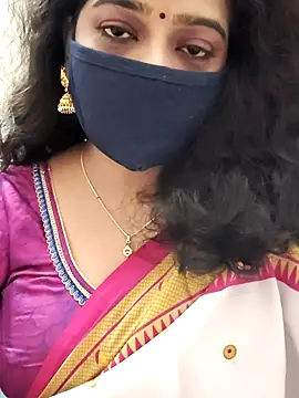 saritha29 online show from October 31, 5:09 pm