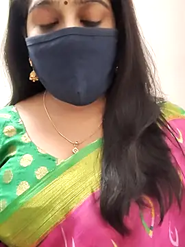 Snapshot of saritha29 chatting on February 5, 4:58 pm saritha29 online show from February 5, 4:58 pm