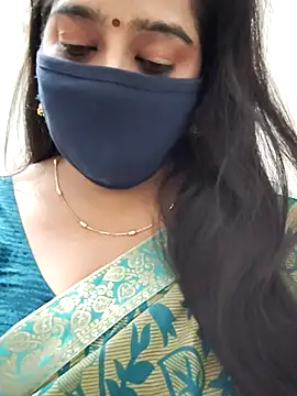 Snapshot of saritha29 chatting on July 16, 5:32 pm saritha29 online show from July 16, 5:32 pm