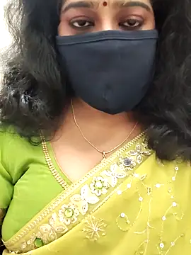 Snapshot of saritha29 chatting on September 27, 4:57 pm saritha29 online show from September 27, 4:57 pm