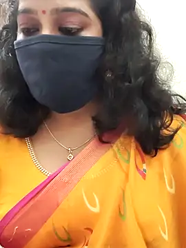 Snapshot of saritha29 chatting on October 14, 4:51 pm saritha29 online show from October 14, 4:51 pm