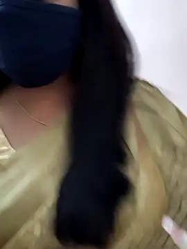 Snapshot of saritha29 chatting on March 1, 9:09 am saritha29 online show from March 1, 9:09 am