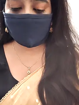 saritha29 online show from April 21, 7:04 am