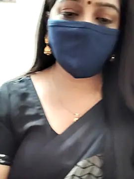 Snapshot of saritha29 chatting on February 14, 6:24 am saritha29 online show from February 14, 6:24 am