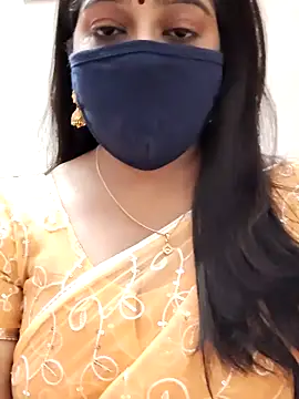 Snapshot of saritha29 chatting on February 16, 10:25 am saritha29 online show from February 16, 10:25 am