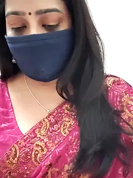 Snapshot of saritha29 chatting on February 28, 5:45 pm saritha29 online show from February 28, 5:45 pm