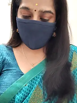 Snapshot of saritha29 chatting on February 4, 4:35 pm saritha29 online show from February 4, 4:35 pm