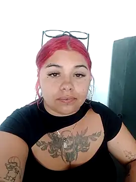 Snapshot of snow_belle chatting on February 4, 7:20 pm snow belle online show from February 4, 7:20 pm