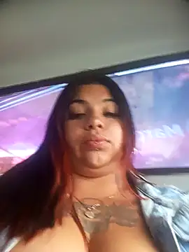 Snapshot of snow_belle chatting on January 18, 6:11 pm snow belle online show from January 18, 6:11 pm