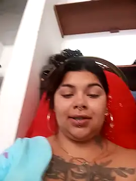 snow belle online show from December 2, 7:04 pm