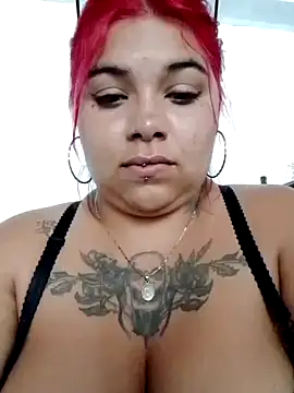 Snapshot of snow_belle chatting on February 2, 7:35 pm snow belle online show from February 2, 7:35 pm