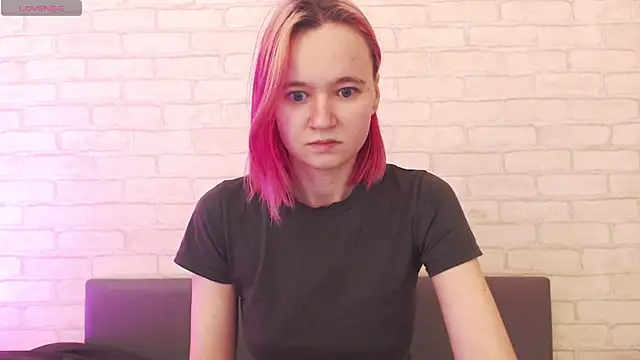 Snapshot of Ericha_Stone chatting on November 2, 2:27 am Ericha Stone online show from November 2, 2:27 am