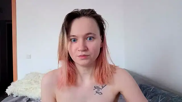 Snapshot of Ericha_Stone chatting on May 30, 2:07 am Ericha Stone online show from May 30, 2:07 am