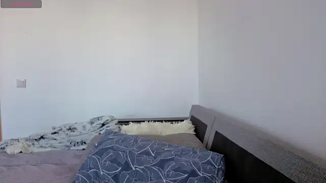 Snapshot of Ericha_Stone chatting on May 6, 2:59 am Ericha Stone online show from May 6, 2:59 am