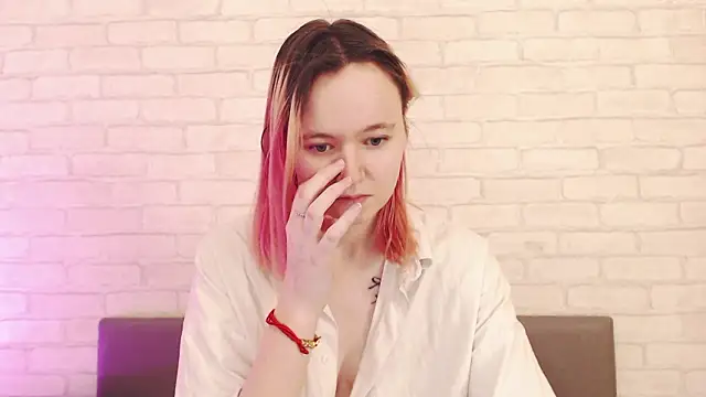 Ericha Stone online show from March 8, 2:04 am