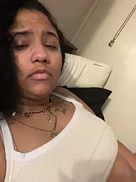 Snapshot of StylishEchium chatting on February 17, 7:11 pm StylishEchium online show from February 17, 7:11 pm