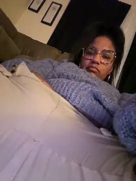 StylishEchium online show from April 10, 6:20 am