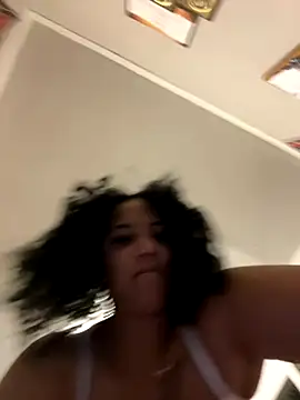 StylishEchium online show from November 17, 10:03 pm