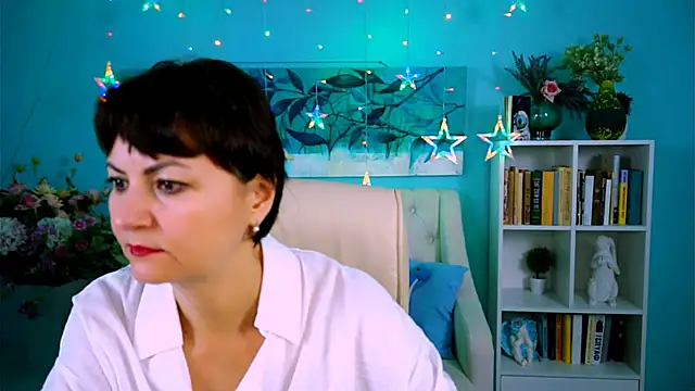 HelenBeler online show from November 25, 5:41 am