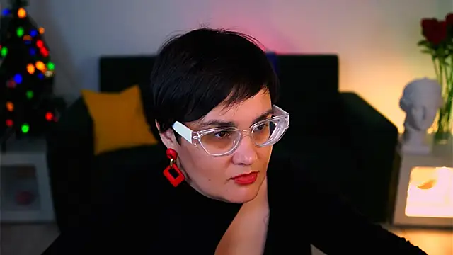 LauraDavidsons online show from January 10, 5:41 pm