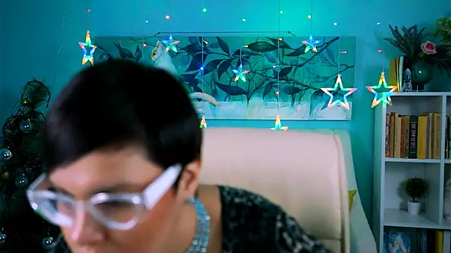 LauraDavidsons online show from January 8, 5:19 pm