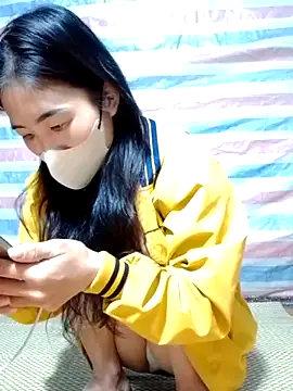 Snapshot of Georgia_here chatting on November 18, 11:59 pm Georgia here online show from November 18, 11:59 pm