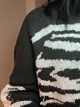 YourLittleDevil online show from December 21, 1:46 pm