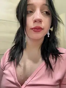 YourLittleDevil online show from February 11, 5:29 am