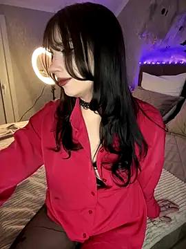 YourLittleDevil online show from October 27, 2:07 pm