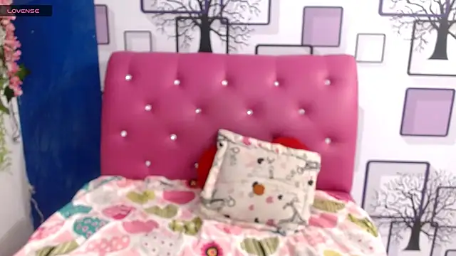 vanesa19  online show from October 27, 4:52 pm