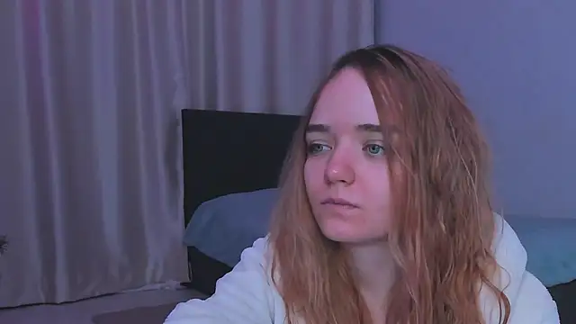 JanetShy online show from January 18, 9:13 am