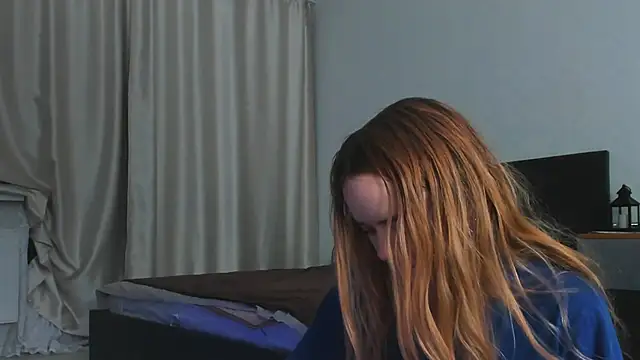 JanetShy online show from January 6, 7:12 am