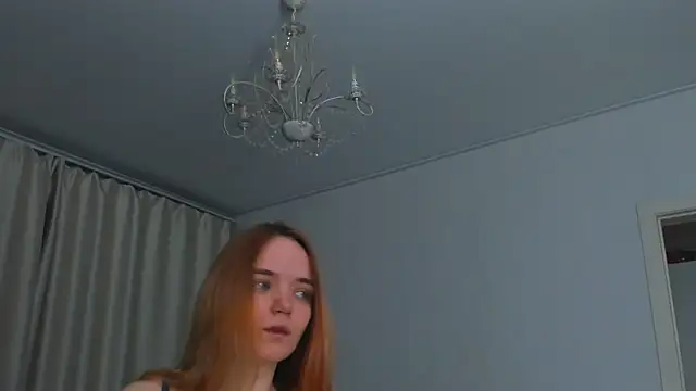 JanetShy online show from December 16, 7:01 am