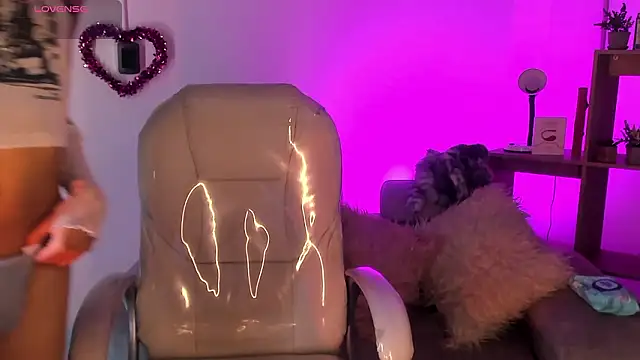 Angeel of lust online show from February 6, 7:21 pm