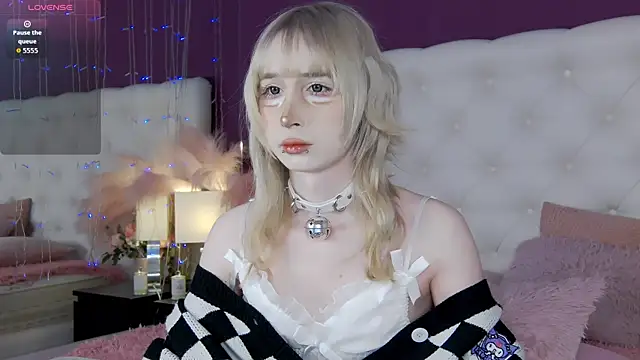 Snapshot of cutetomie chatting on May 10, 9:16 pm cutetomie online show from May 10, 9:16 pm