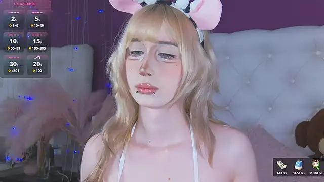 cutetomie online show from March 29, 9:05 pm