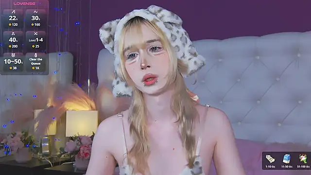 Snapshot of cutetomie chatting on May 3, 9:07 pm cutetomie online show from May 3, 9:07 pm