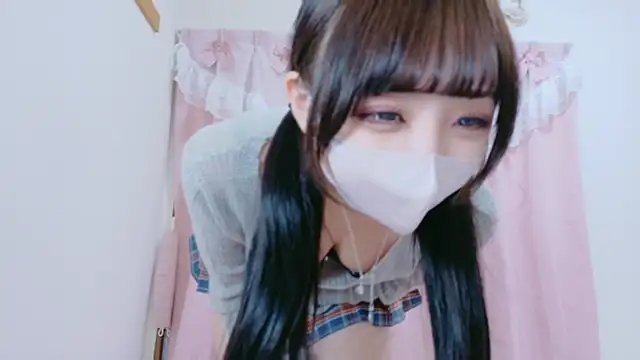 Mashiro-chan online show from November 22, 9:30 am