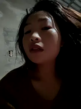 LiLy-0477 online show from November 15, 4:44 pm