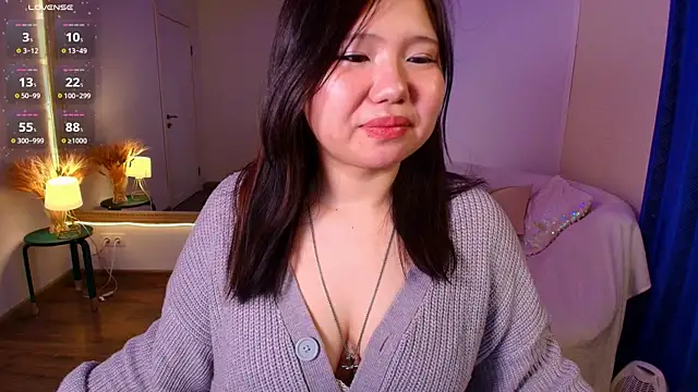 Moana light online show from March 27, 8:11 am