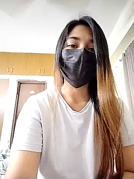 midnightmuse-03 online show from March 17, 3:15 pm